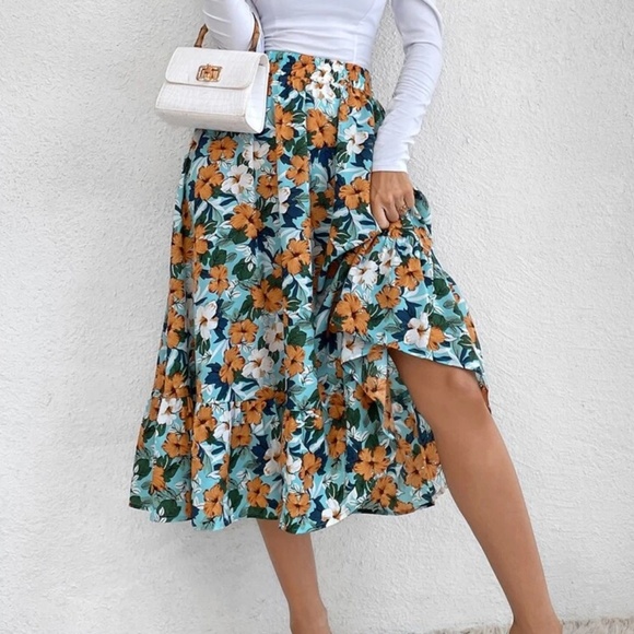 Boho Floral Print Flowy High waist Skirt - Picture 3 of 9